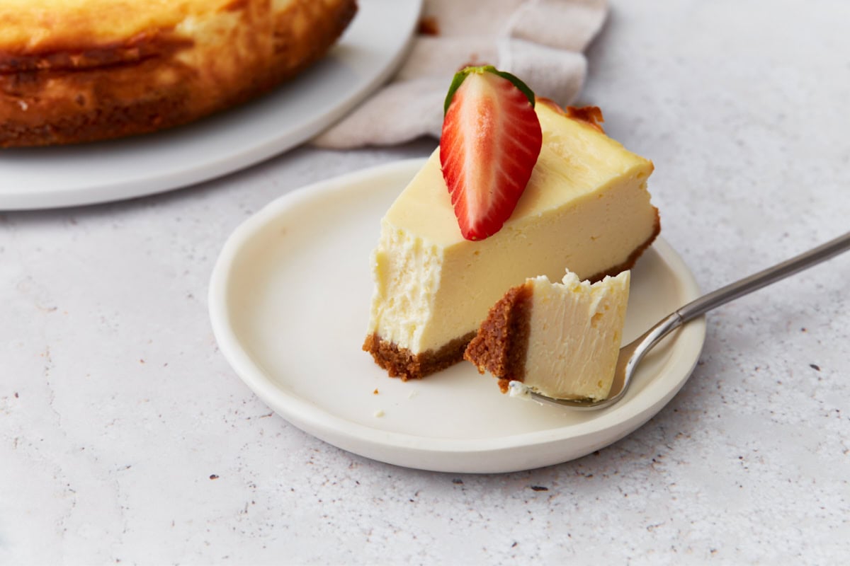 Easy Grain-Free No-Bake Cheesecake: Jars or Pan, Summer Ready